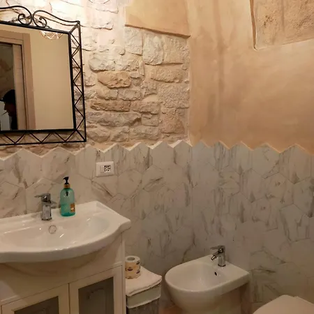 Vicolo Degli Archi